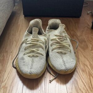 Yeezy Cream Sneakers